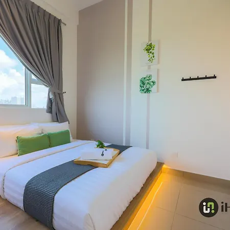 Amber Cove Melaka Premium By I Housing Apartment Exterior photo