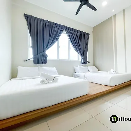 Amber Cove Melaka Premium By I Housing Apartment Exterior photo