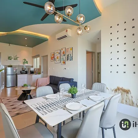 Amber Cove Melaka Premium By I Housing Apartment Exterior photo