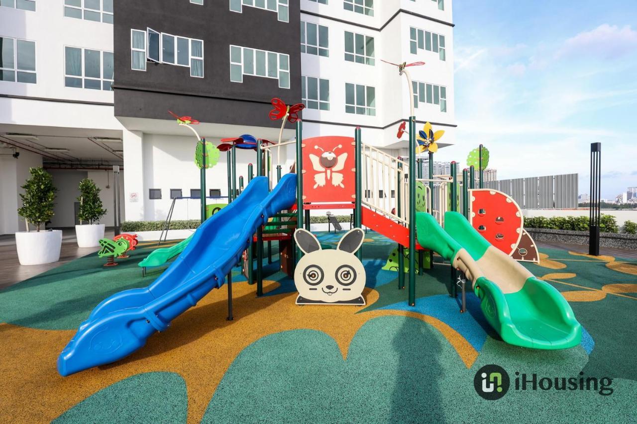 Amber Cove Premium By I Housing Apartment