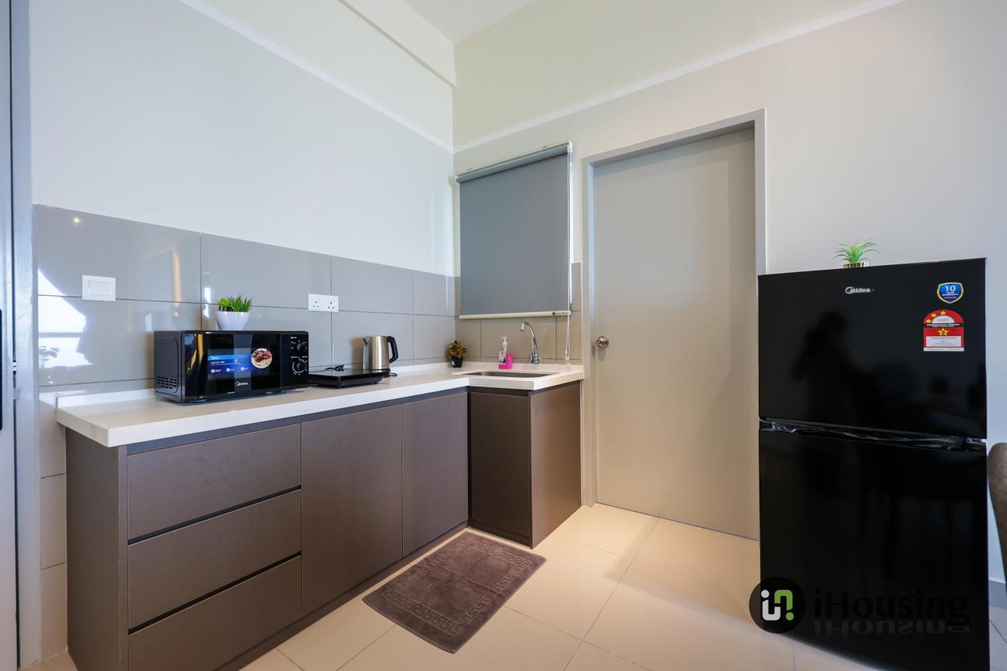 Amber Cove Premium By I Housing Apartment
